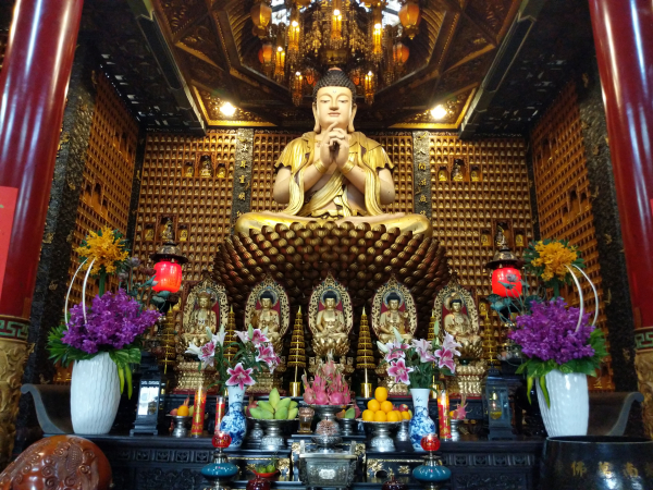 10,000 Buddhas